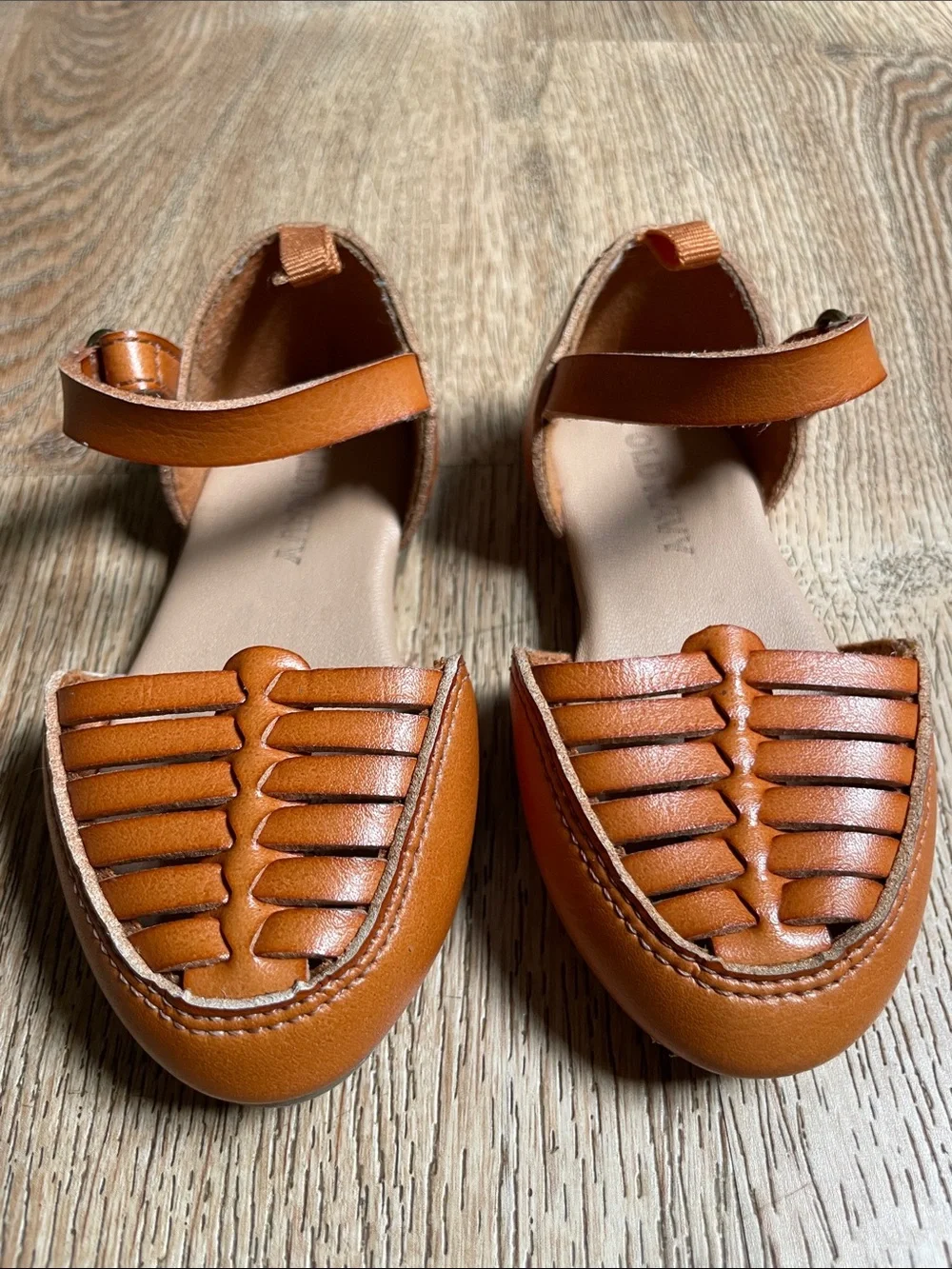 Old Navy Huarache Sandals Faux Leather Woven Toe Size 11 Toddler Girls Shoes